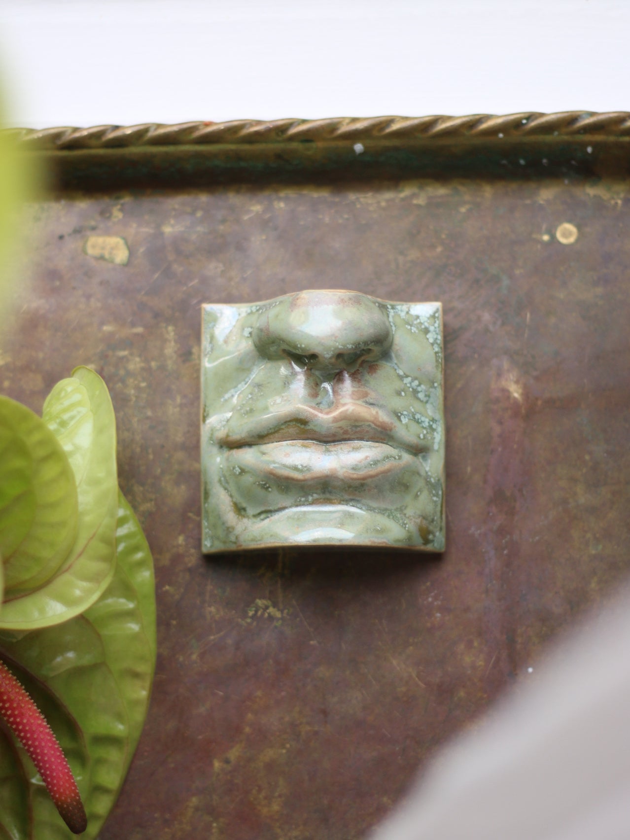 Mouth Defined | Keramisk Relief